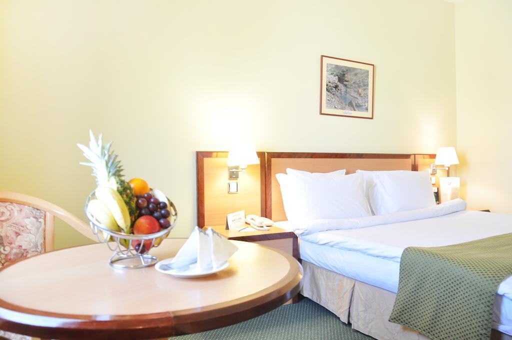 Best Western Sur Eksteriør bilde